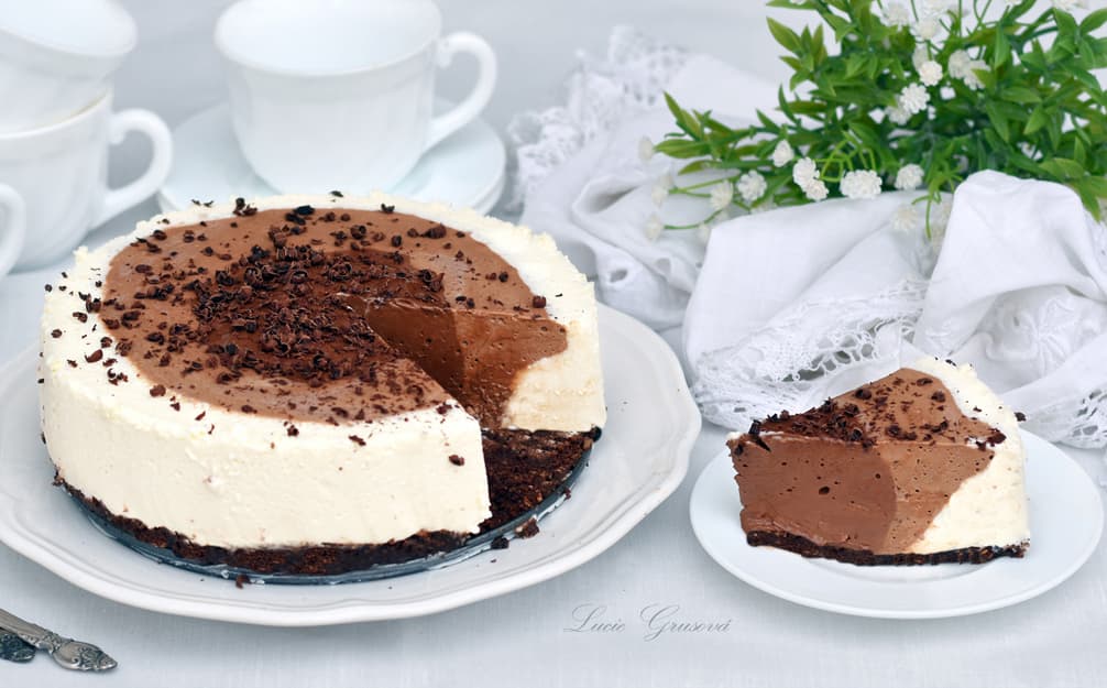 Nepečený tříbarevný cheesecake
