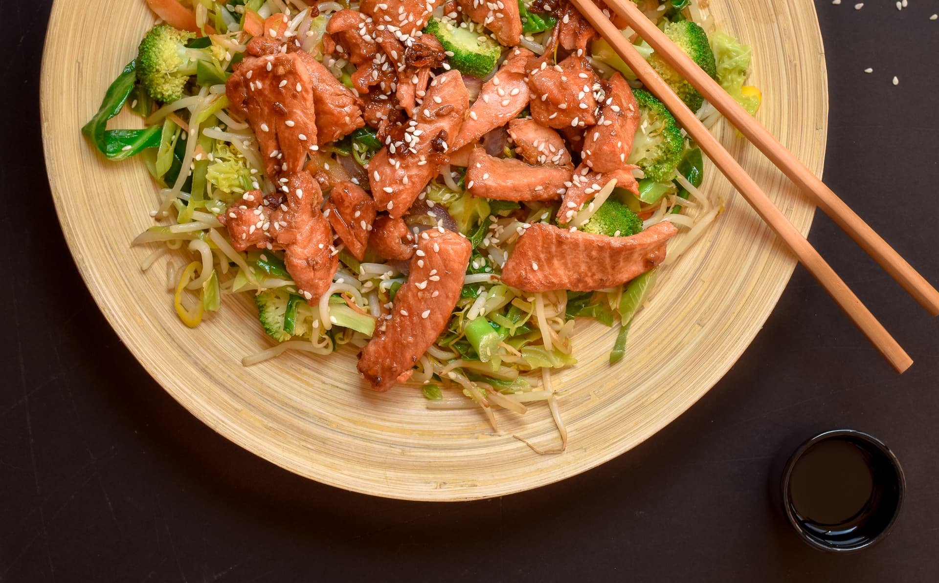 Stir-fry s lososem