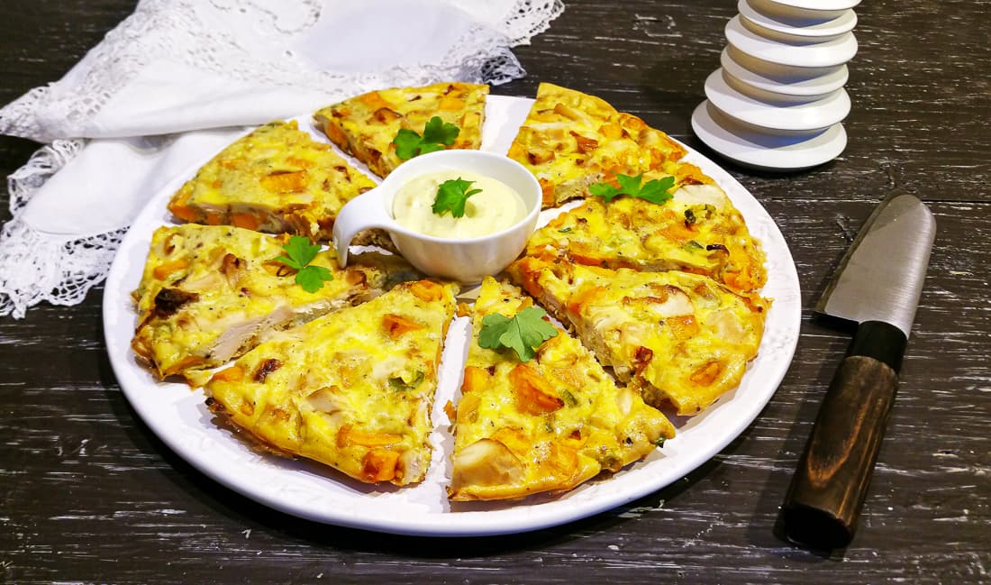Frittata s kuřetem a batáty