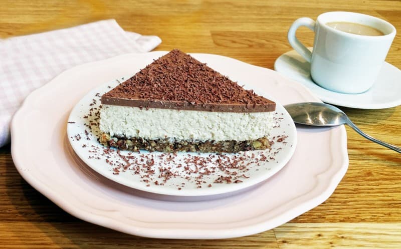 Nepečený kokosový cheesecake