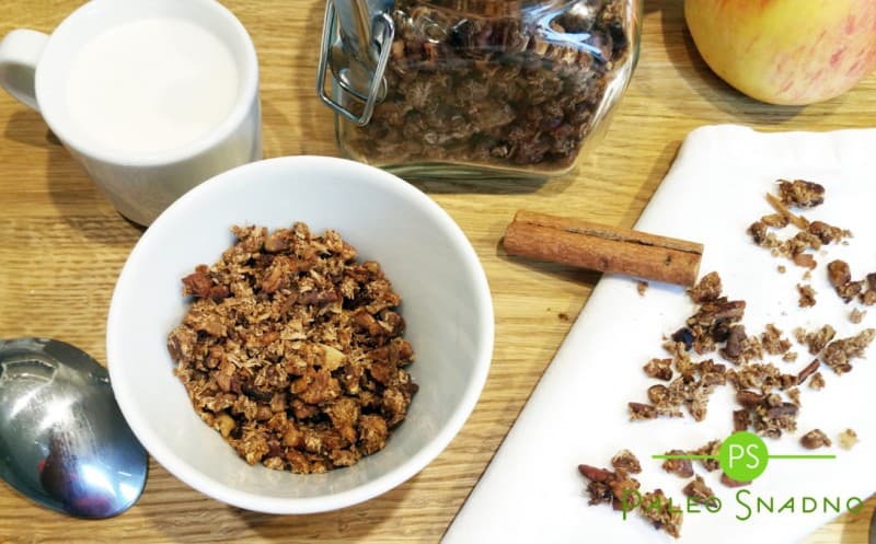 Jablečná granola