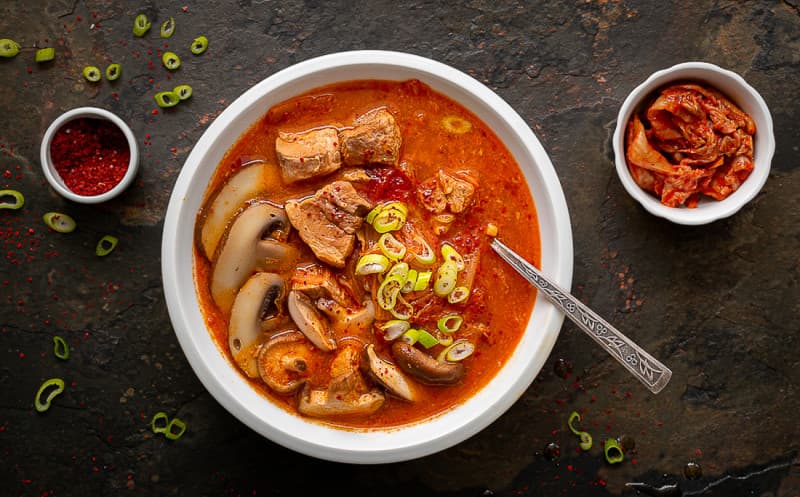 Korejská "zelňačka" Kimchi Jjigae 김치찌개