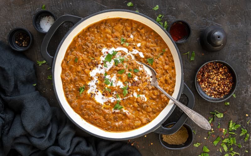 Krémové indické curry s čočkou a dýní