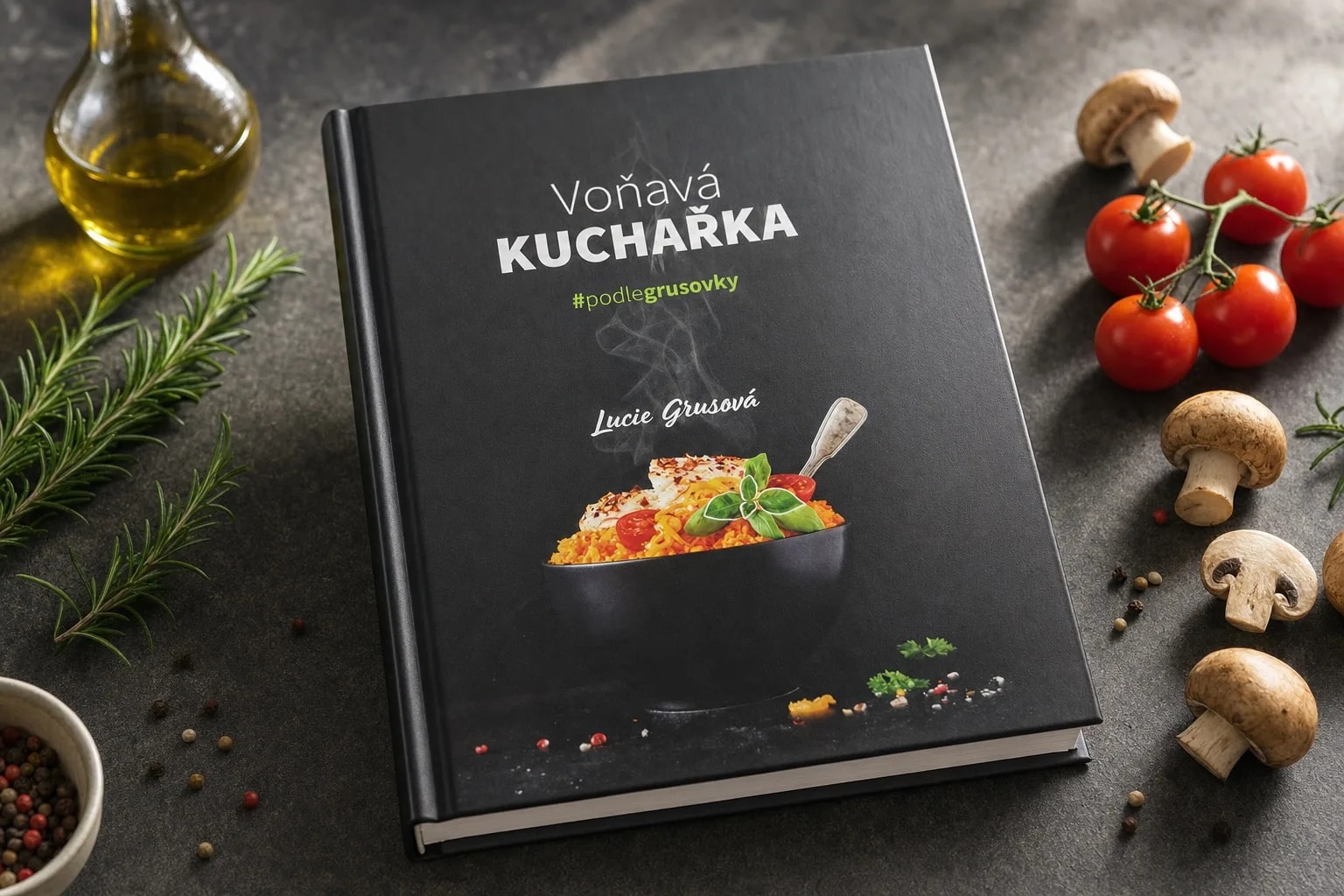 Tištěná Voňavá kuchařka, studiový snímek obálky