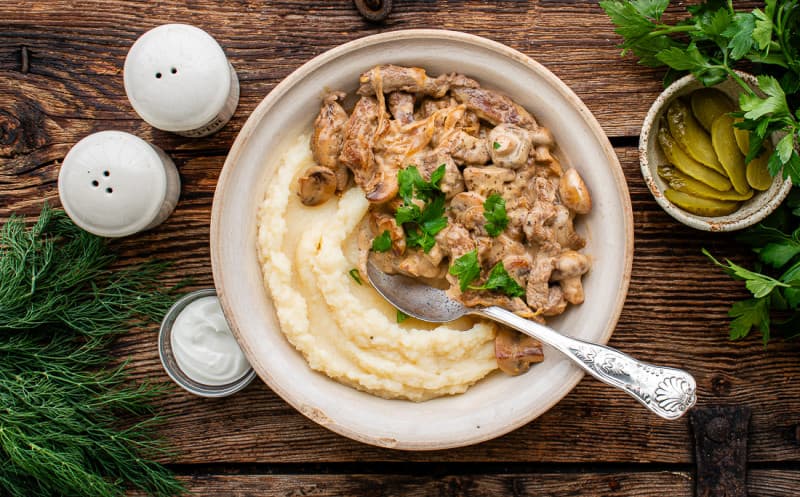 Hovězí Stroganov (Stroganoff)